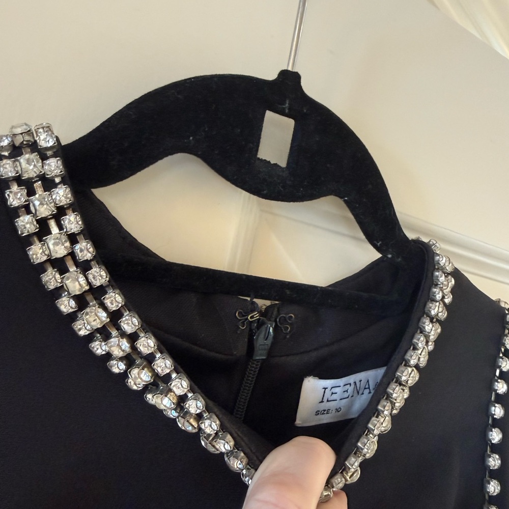 Mac Duggal Black Evening Gown with Embellished Neckline - Picture 5 of 6